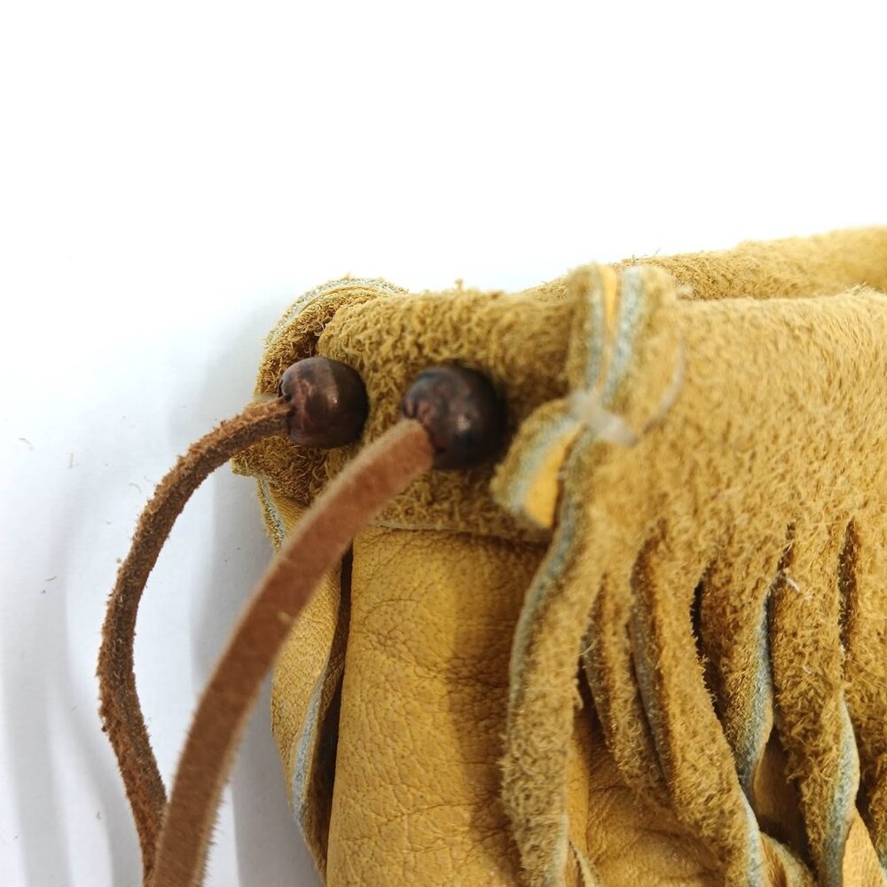 Tan leather pouch with copper beads and feathers - Picture 3 of 5